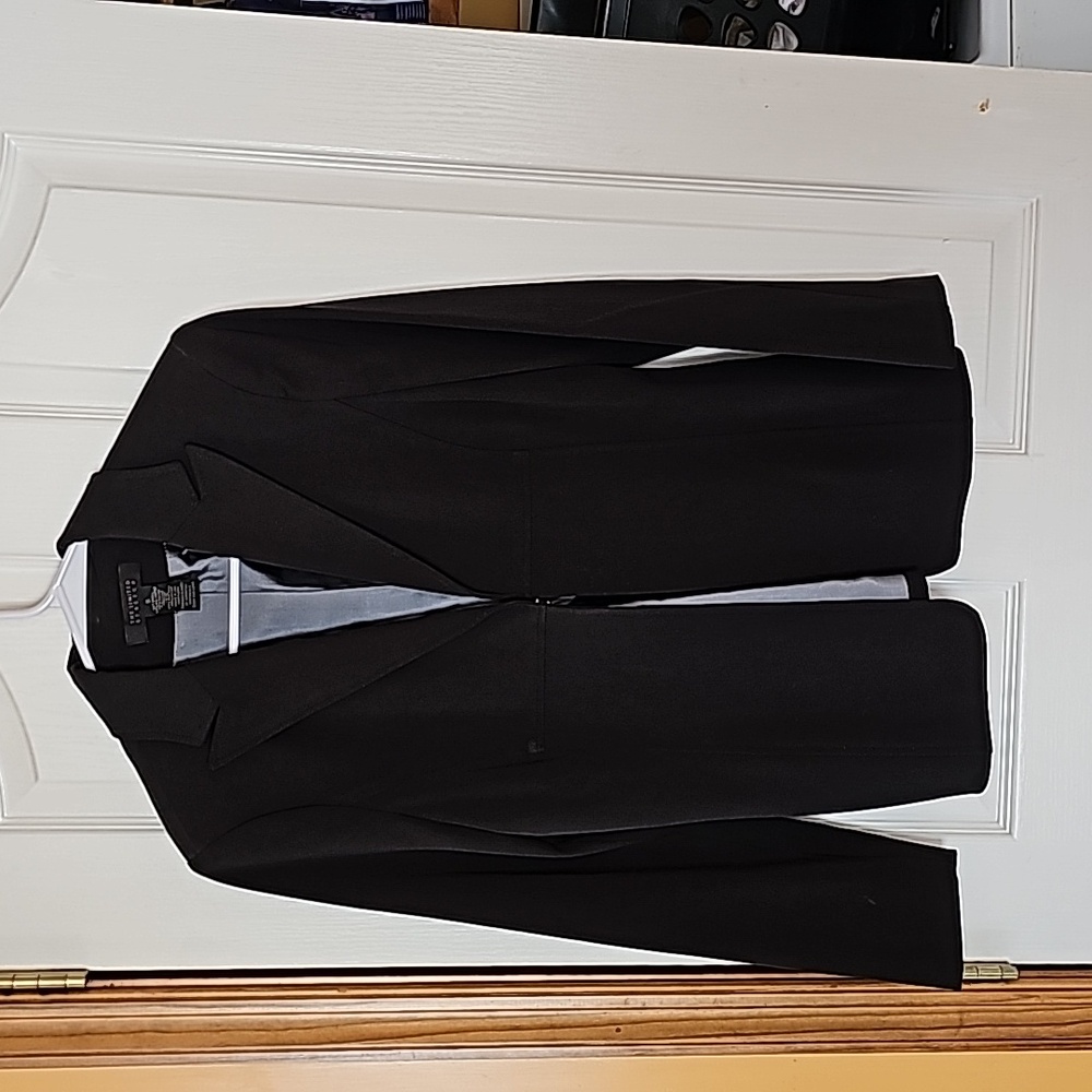 The limted strecth size small black blazer - Picture 1 of 4